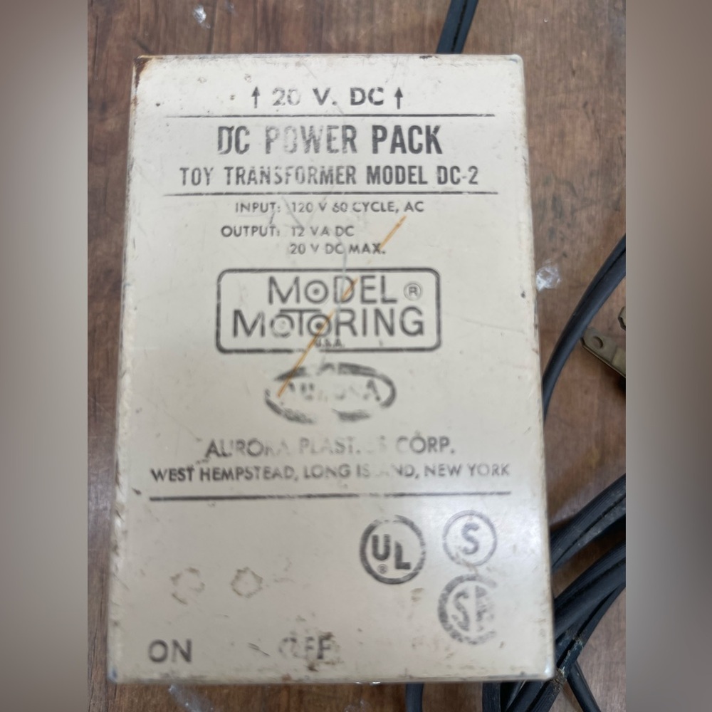 Model Motoring DC Power Pack - Picture 6 of 6
